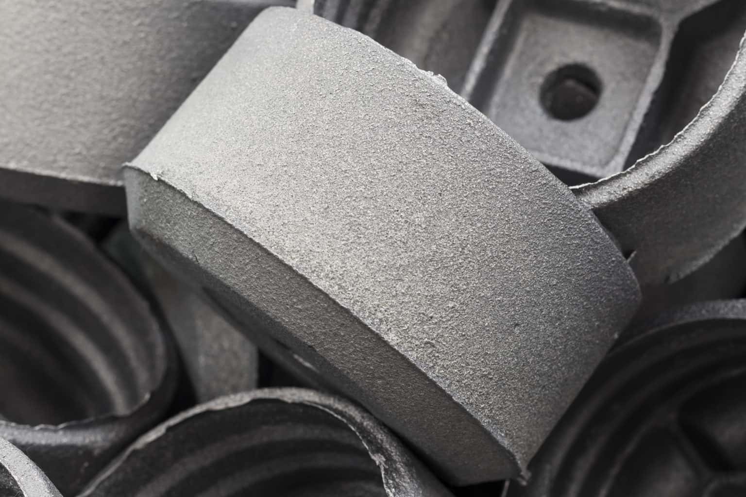 Ductile (SG) Iron <br/> (900–1200 MPa tensile)